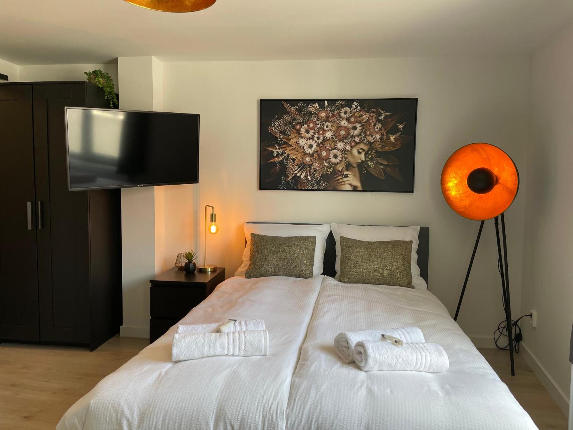 B&K Urban City Suites Tilburg Buitenkant foto
