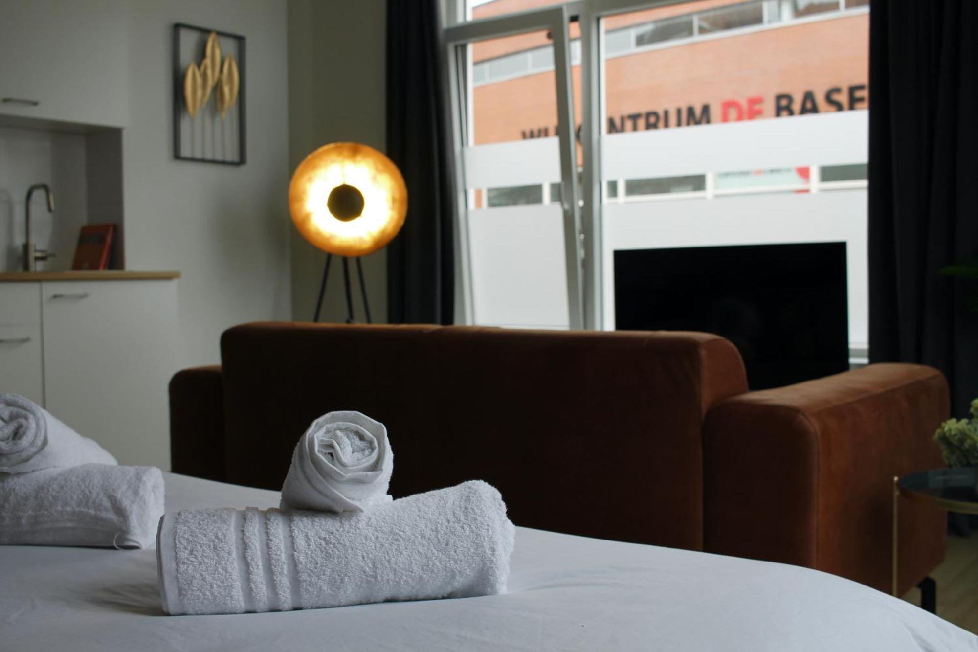 B&K Urban City Suites Tilburg Buitenkant foto