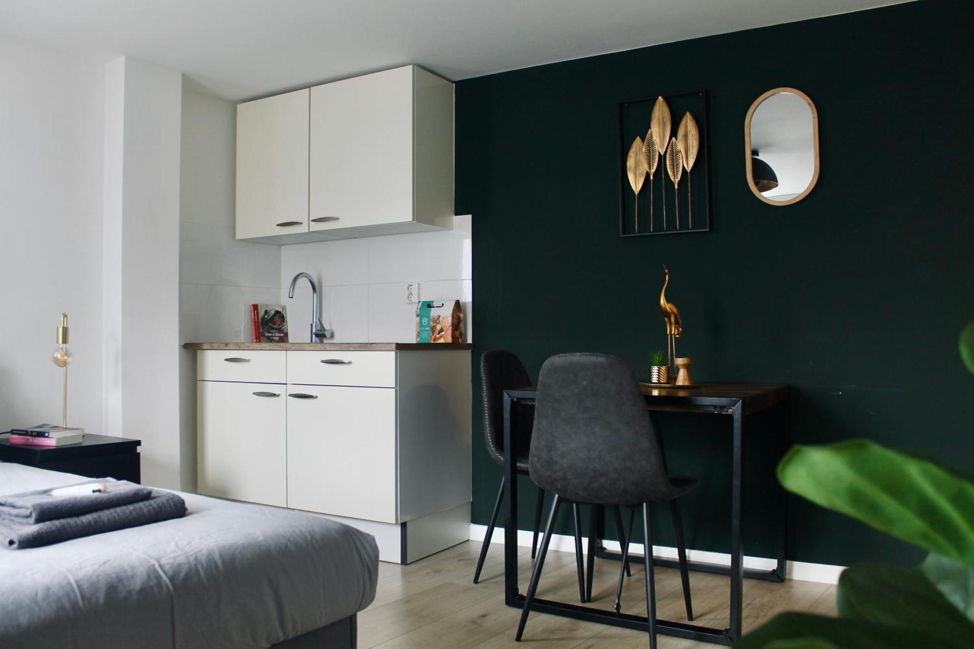 B&K Urban City Suites Tilburg Buitenkant foto