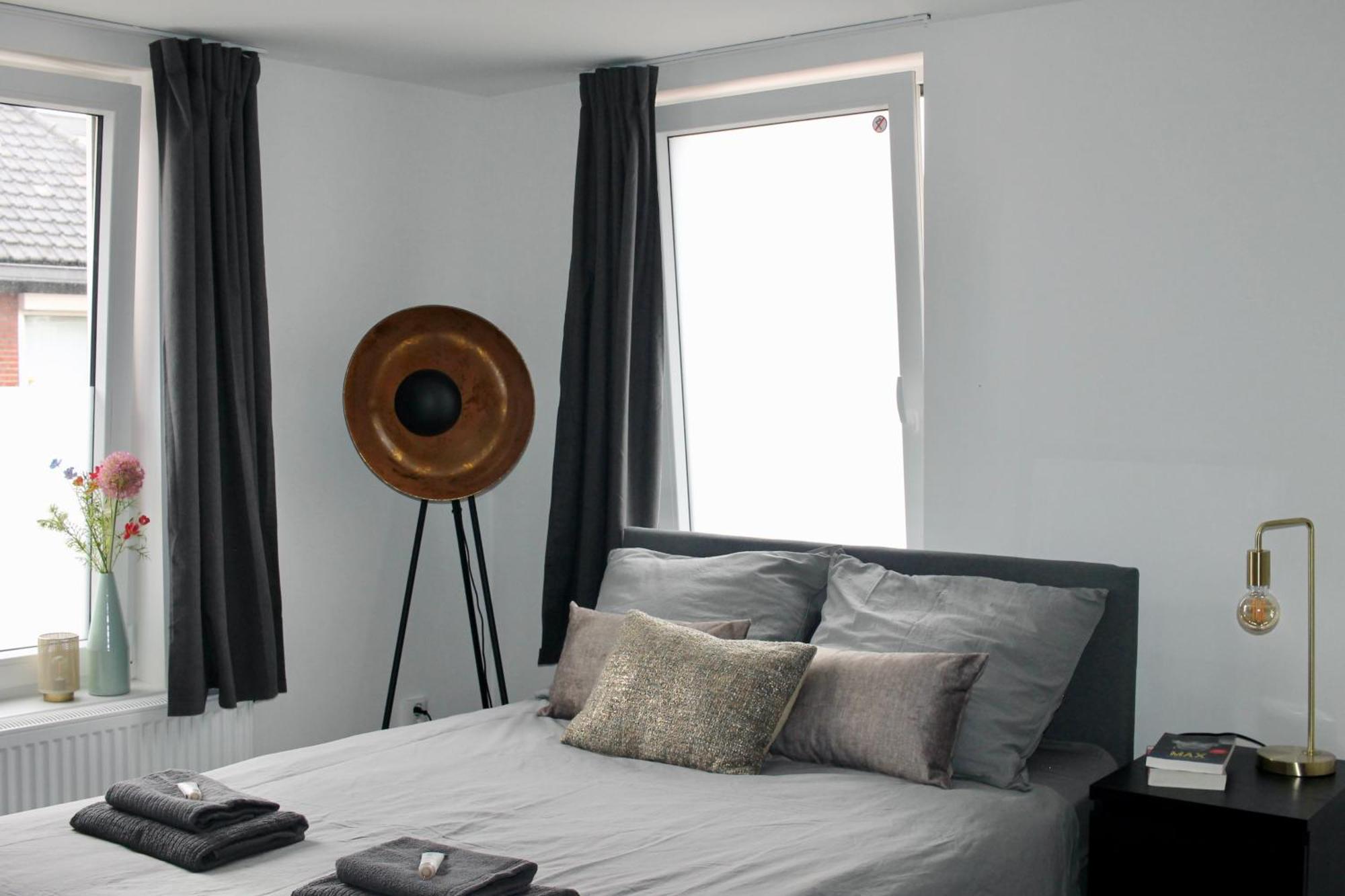B&K Urban City Suites Tilburg Buitenkant foto