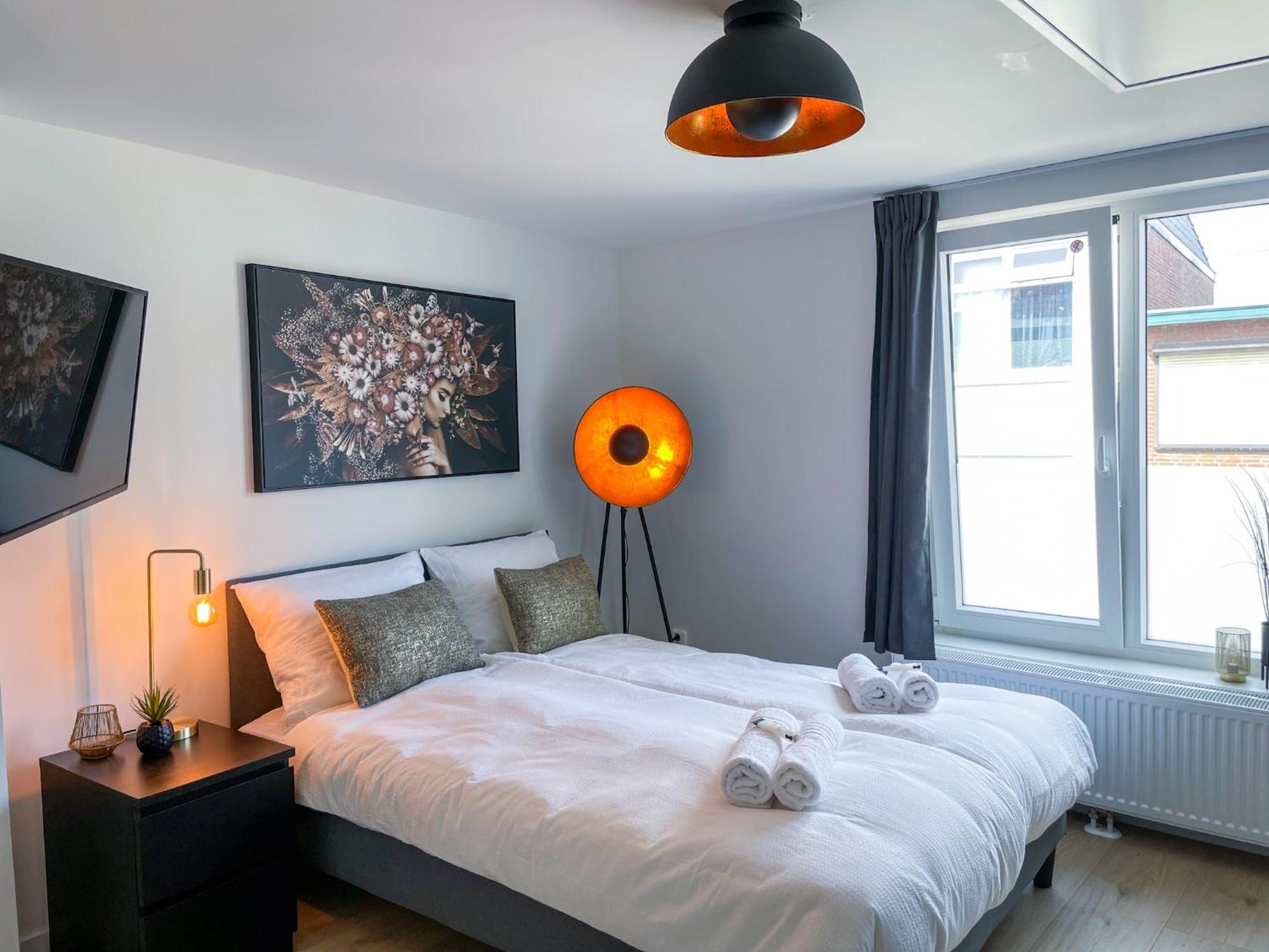 B&K Urban City Suites Tilburg Buitenkant foto