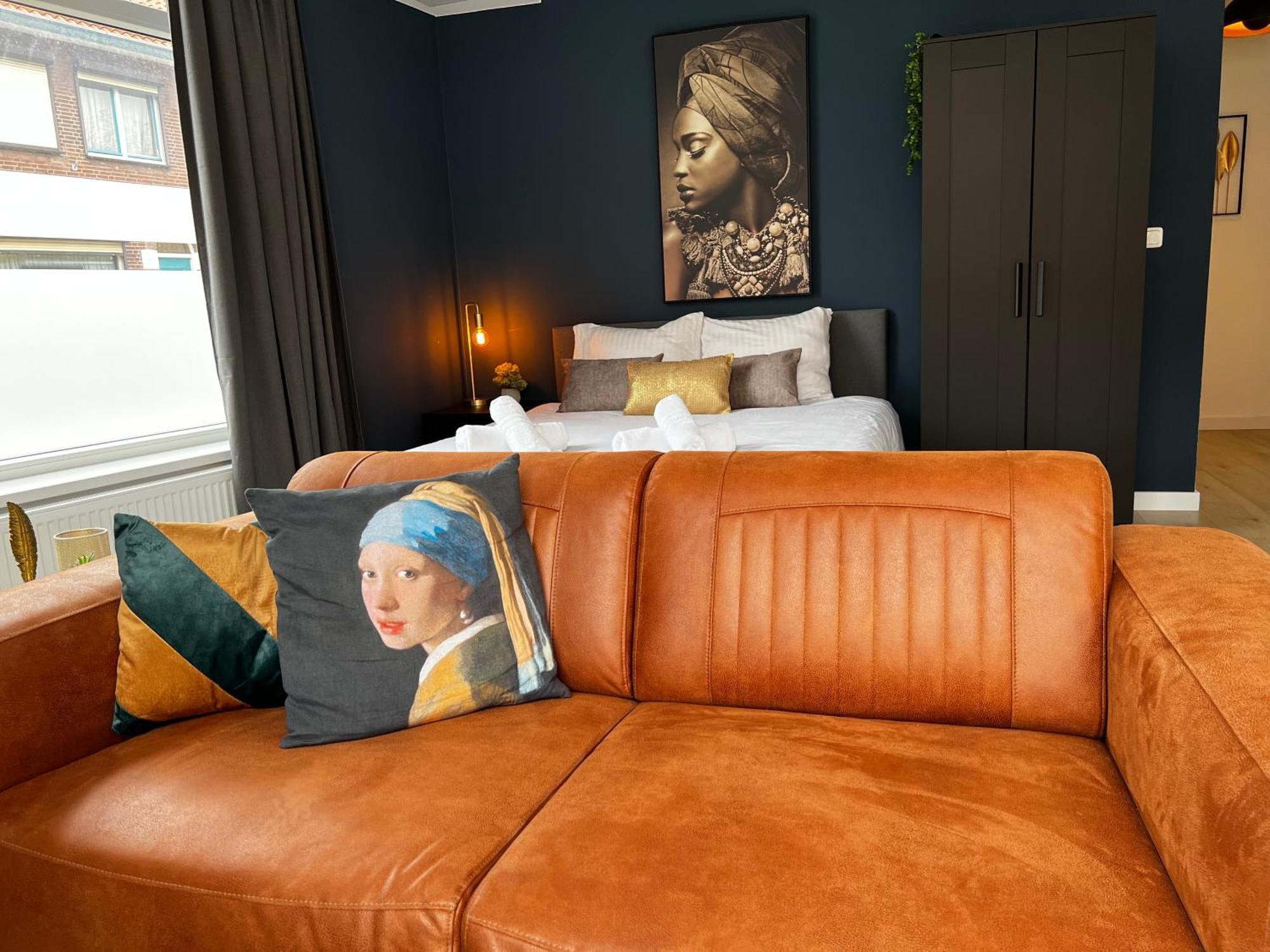 B&K Urban City Suites Tilburg Buitenkant foto
